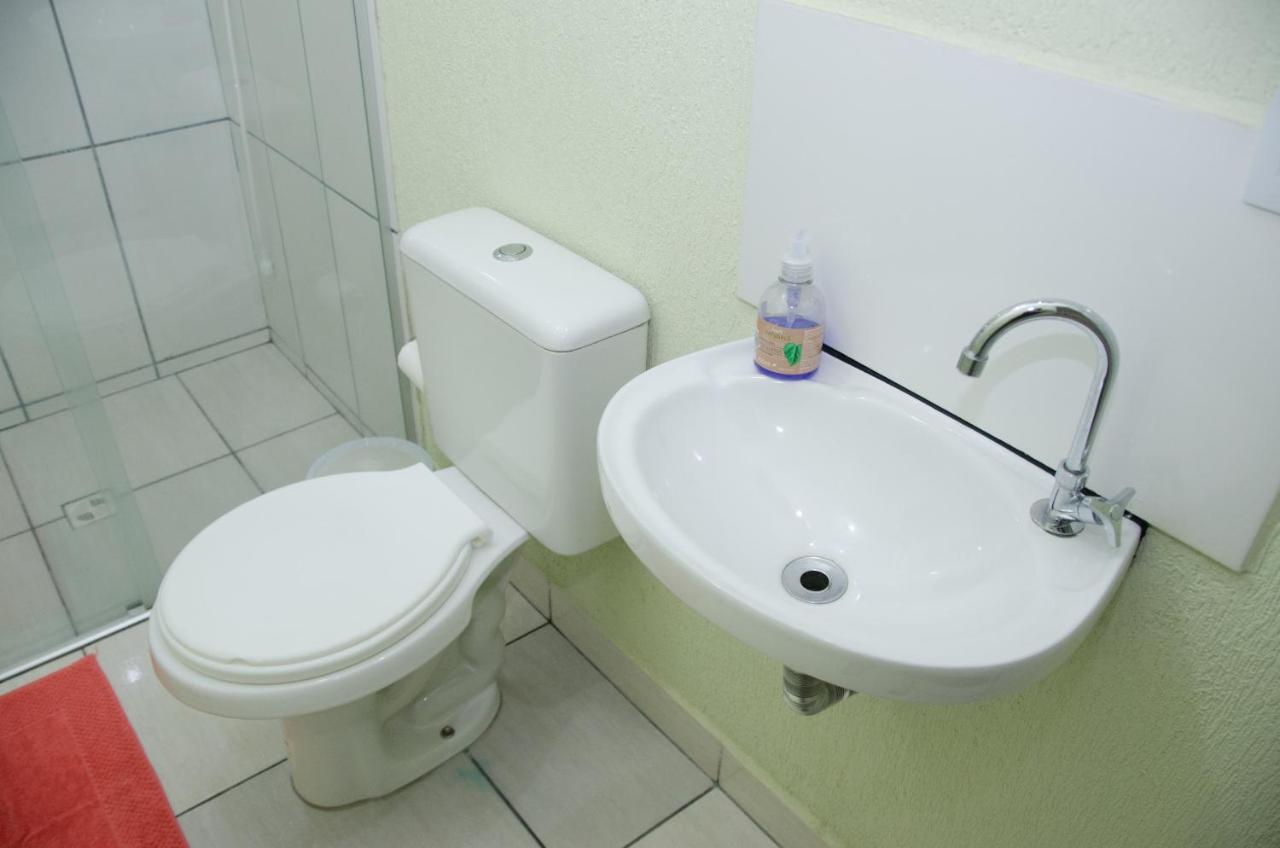 Quarto Quádruplo com Banheiro Privativo